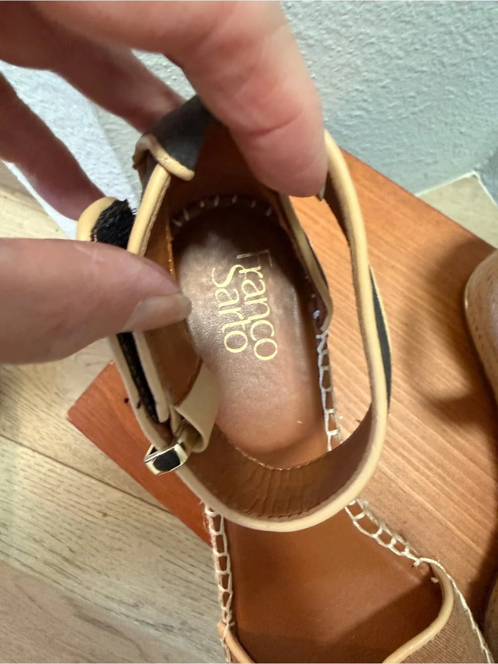 Franco sarto wedge, sz 8.5 us